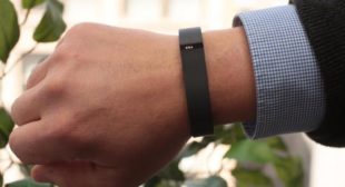 How to set up your Fitbit Flex – www.mcafee.com/activate