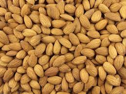 Buy Almonds Nuts Online UK to Prepare Healthy Drinks and Sauce