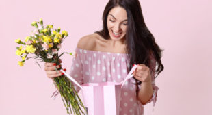 Romantic gifts for wife