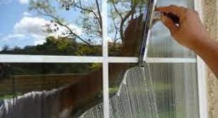 Window Cleaners Highgate: Basic Tools Used By The Professionals Window Cleaners Highgate: Basic Tools Used By The Professionals