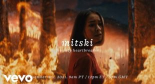 THE ONLY HEARTBREAKER LYRICS – MITSKI